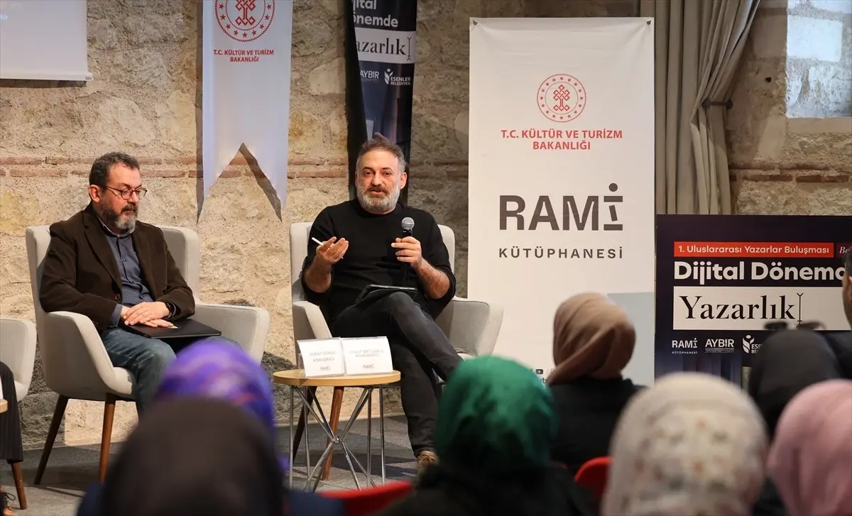Yazarlar Buluşması\'nda Yapay Zeka Tartışıldı