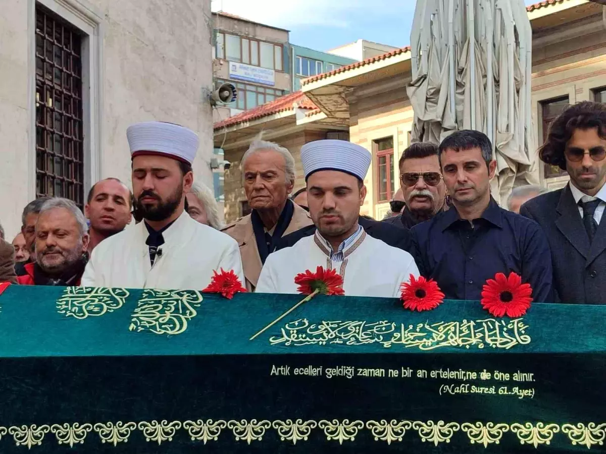 Engin Çağlar\'ı Kaybettik