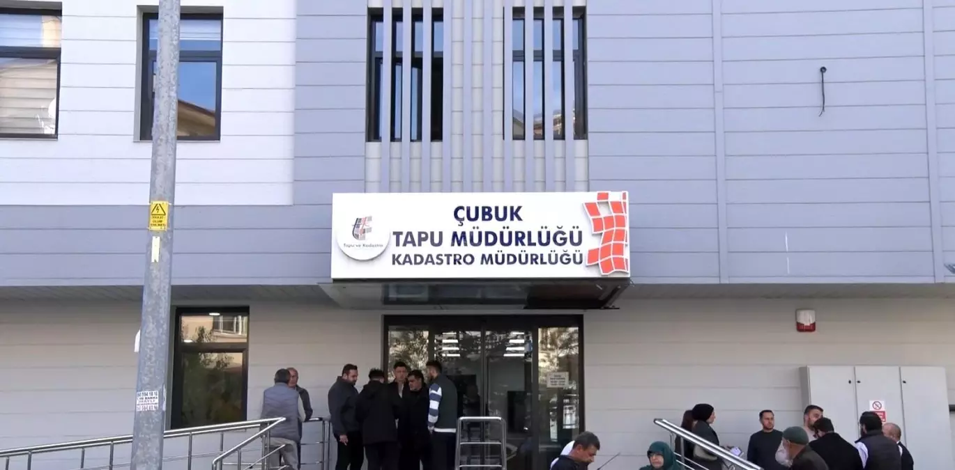 Ankara\'da 100 Milyonluk Taşınmaz Vurgunu Çökertildi