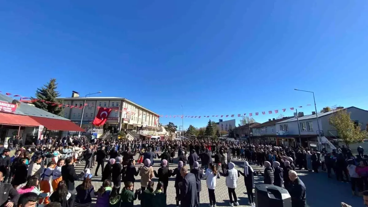 Arpaçay\'ın Kurtuluşunun 105. yılı coşkuyla kutlandı