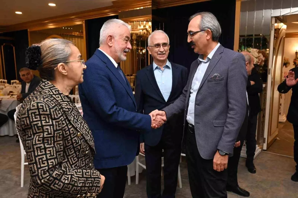 Başkan Başdeğirmen, Bursa\'daki Ispartalılarla Helva Kabune Gününde buluştu