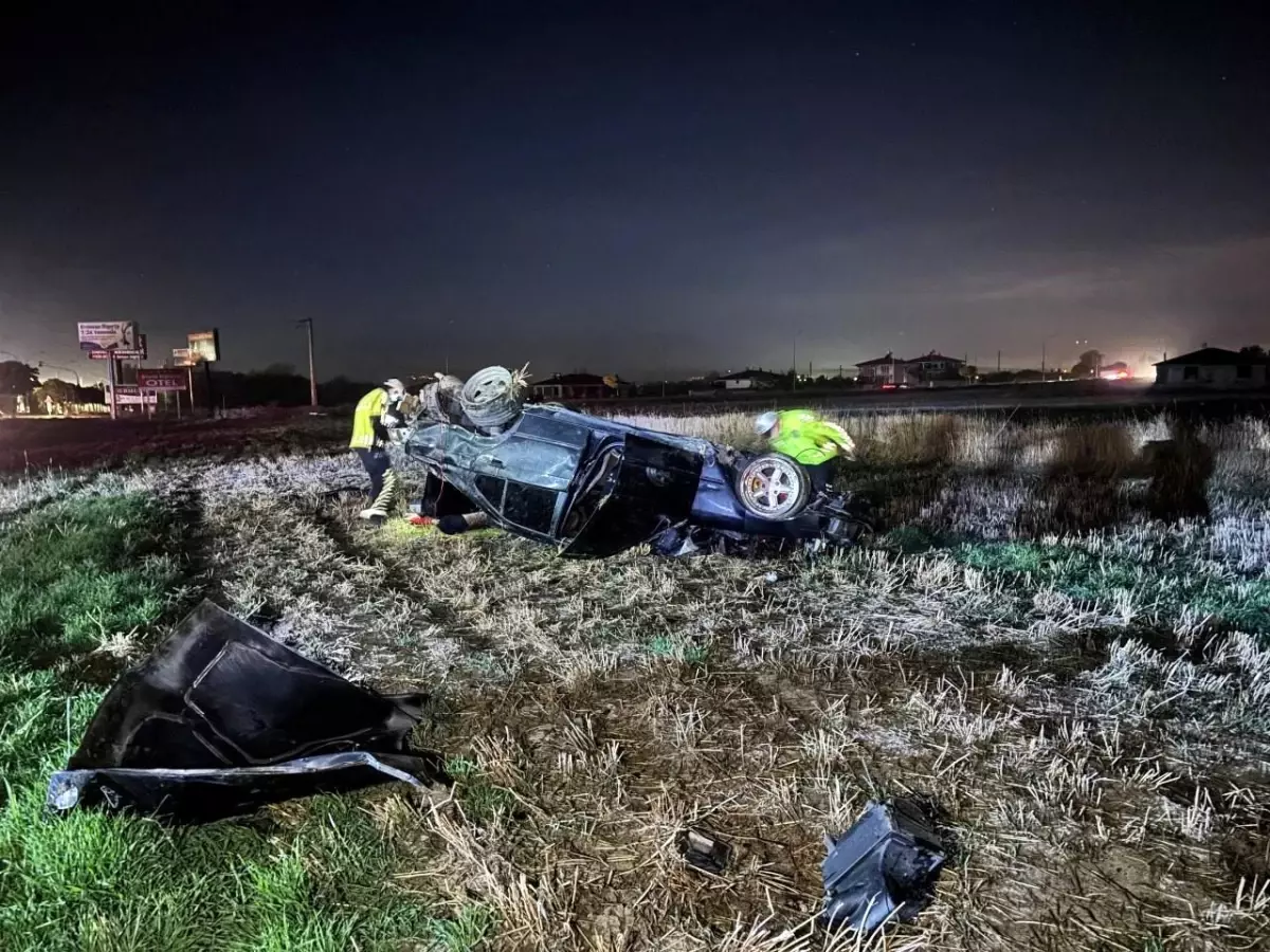 Erzincan\'da Trafik Kazası: 2 Yaralı