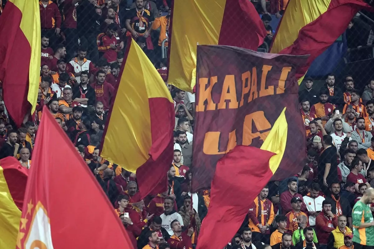 Galatasaray Kulübü, dolandırıcılık çetesinin çökertildiğini açıkladı