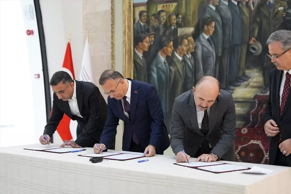 Gaziantep\'te 40 bin öğrenciye ayakkabı yardımı yapılacak