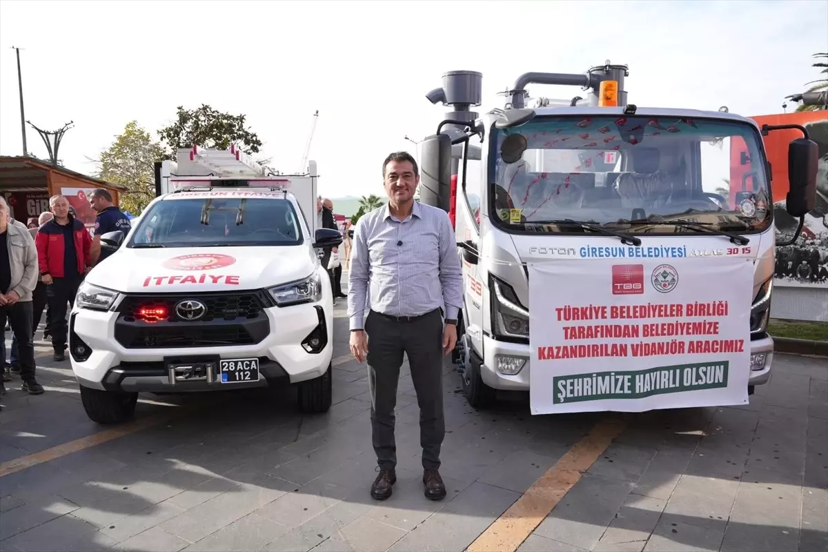 Giresun Belediyesi\'ne Japonya\'dan Araç Desteği