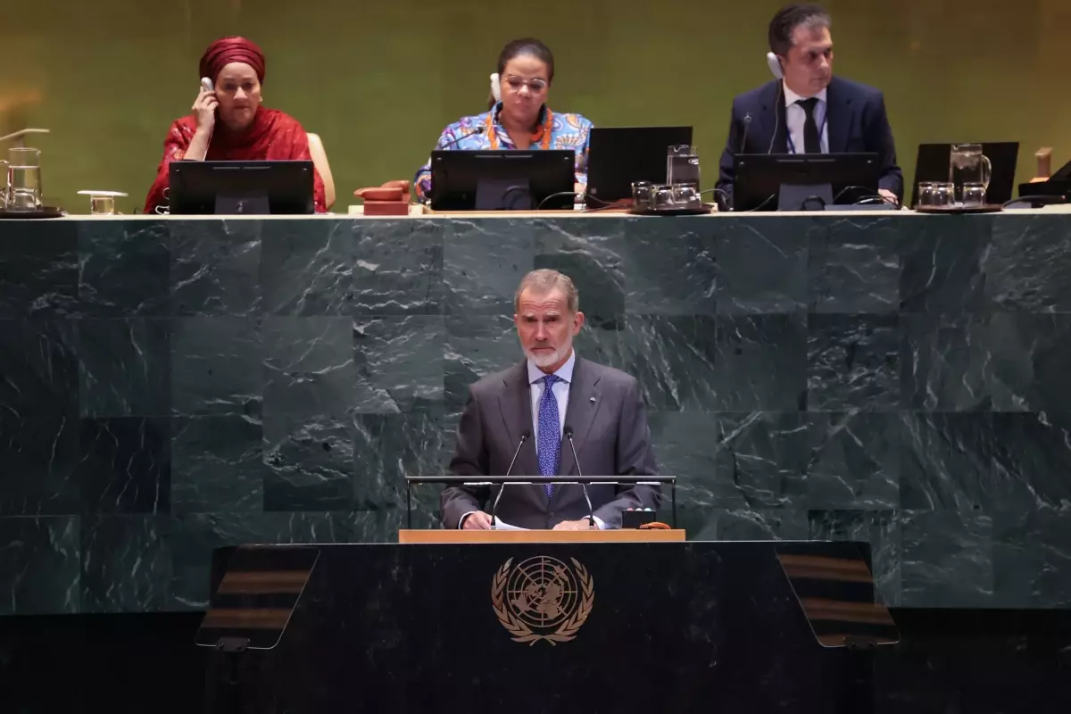 İspanya Kralı Felipe, Çin\'e Ziyaret Gerçekleştiriyor