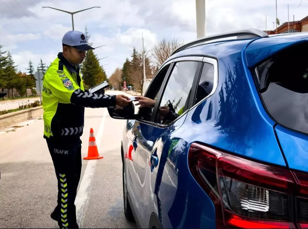 Isparta\'da Kapsamlı Polis Denetimi