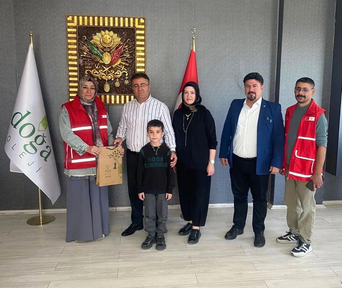 Minik Yüreklerden Büyük Destek