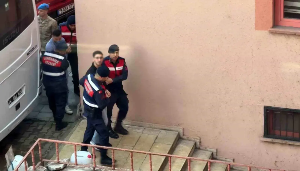 Soyguncular İkinci Kez Hakim Karşısında