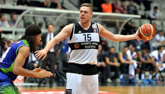 Nereden nereye! Fenerbahçe ve Beşiktaş'ın eski yıldızı tutuklandı