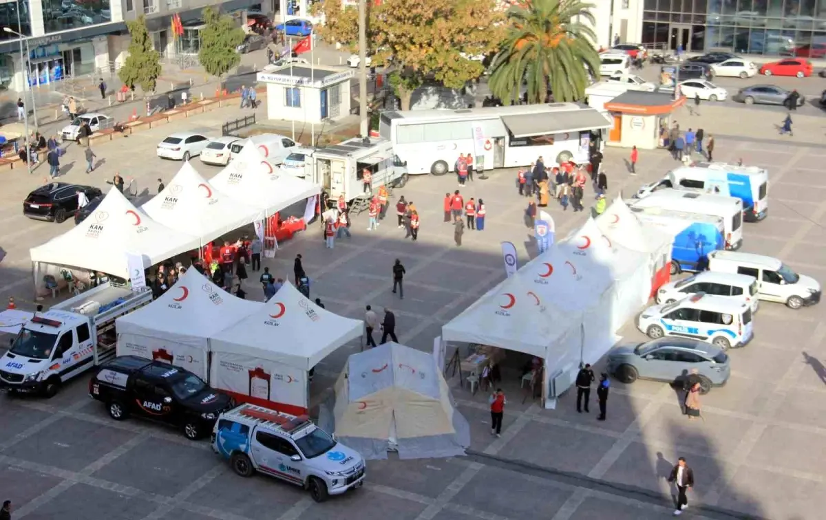 Kızılay Haftası Etkinlikleri Samsun\'da Gerçekleşti