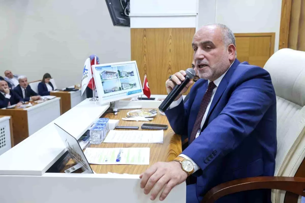 Canik Belediye Başkanı Projelerle İlgili Açıklamalarda Bulundu