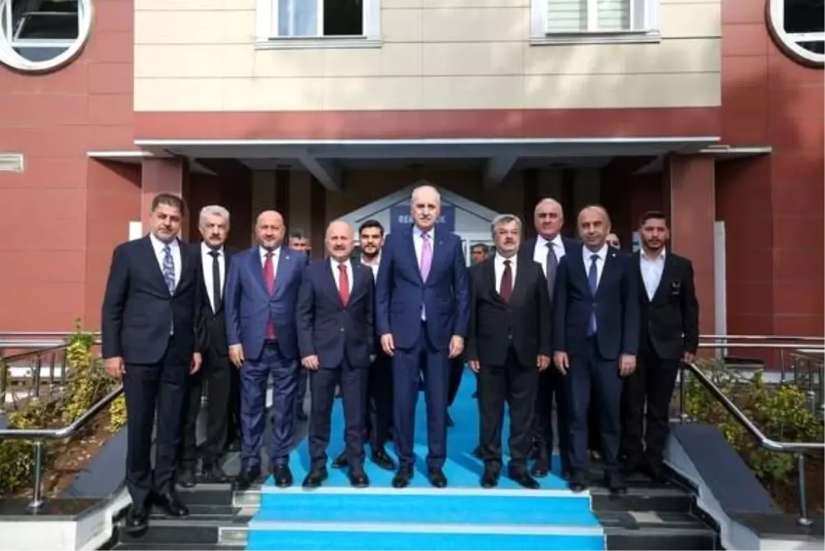 Kurtulmuş Adıyaman Üniversitesi\'ni Ziyaret Etti