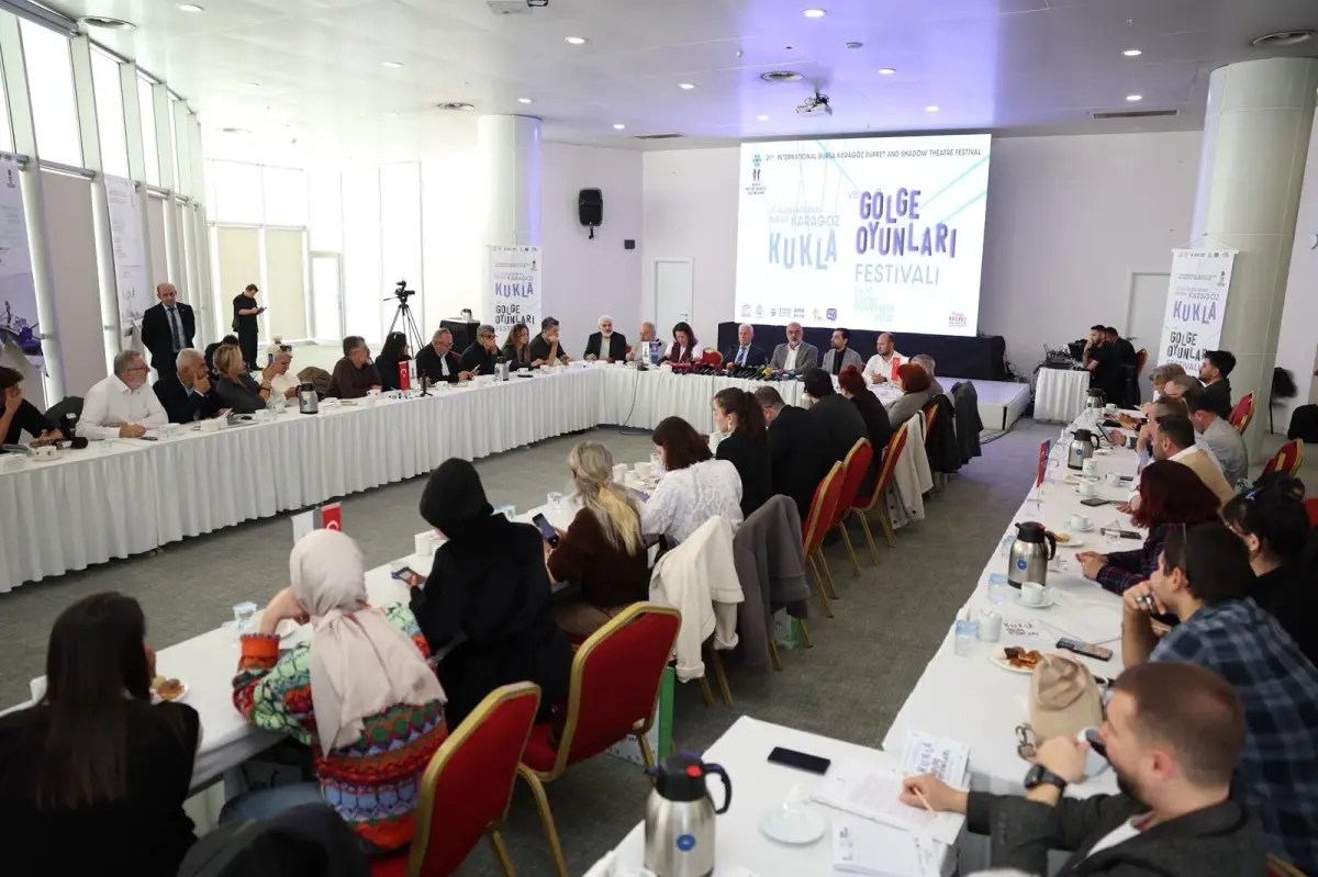 21. Uluslararası Karagöz Festivali Bursa\'da