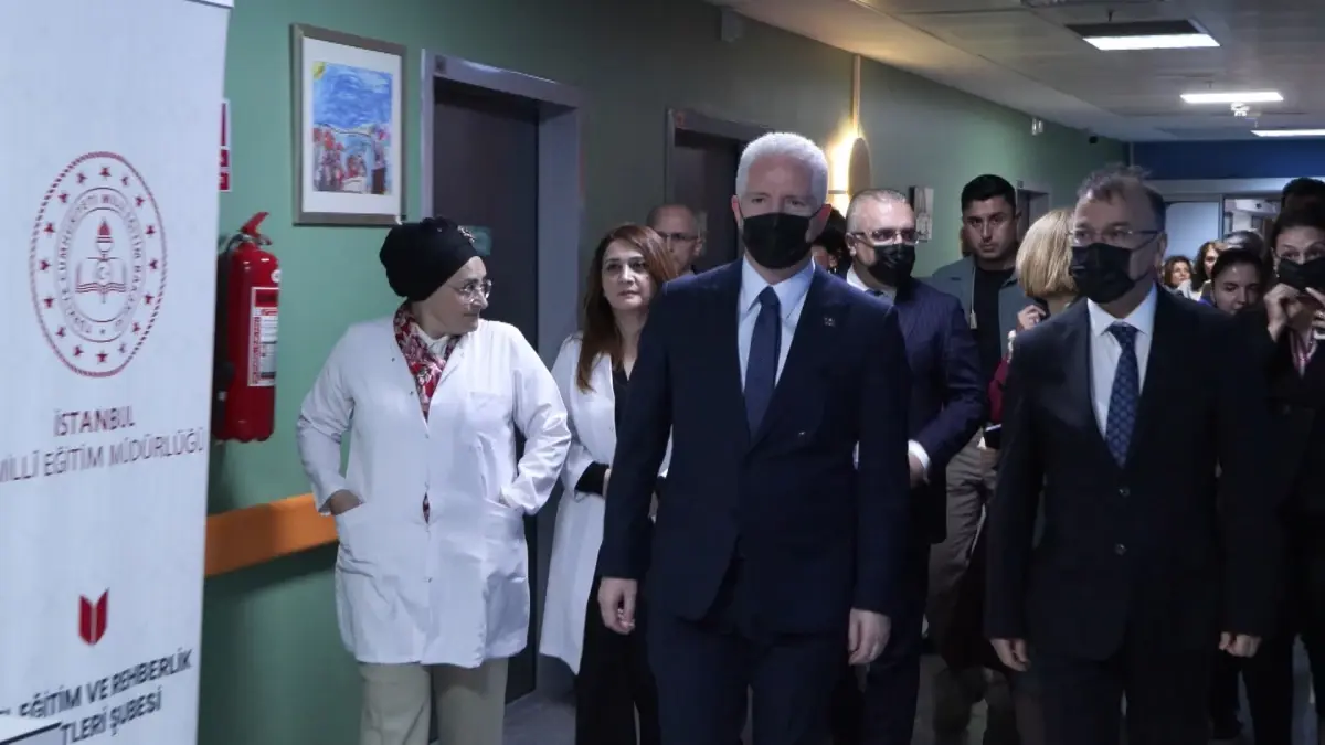 İstanbul\'da Hastane Sınıfı Açıldı