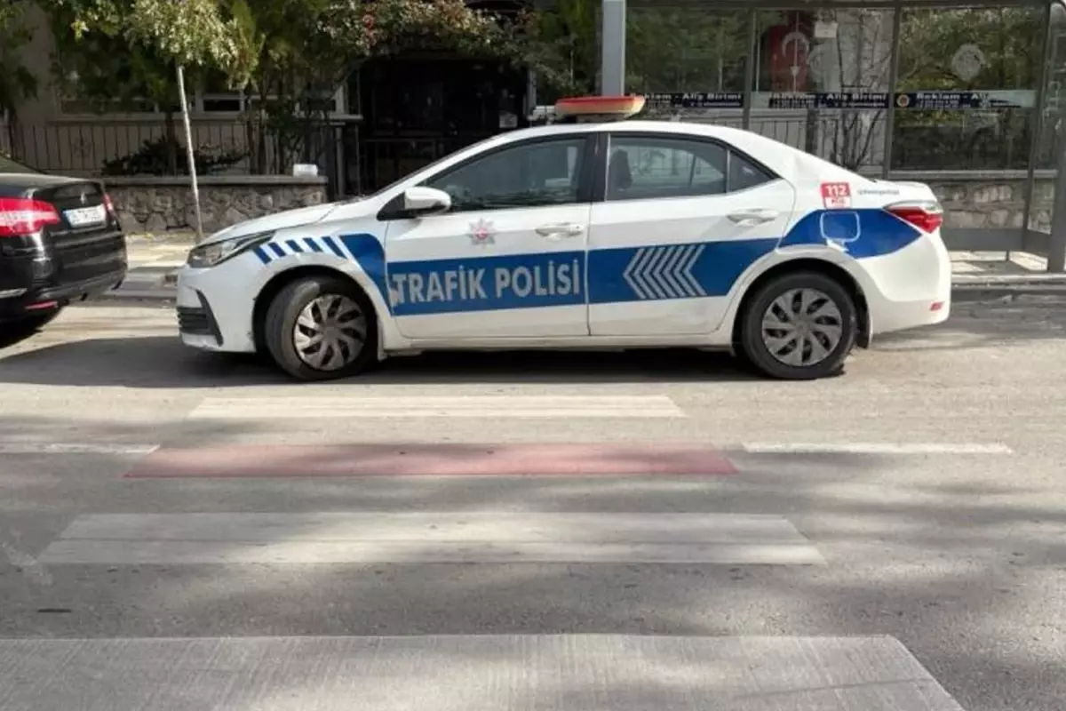 Vatandaş ihbar etti, ekip otosunu ceza kesildi