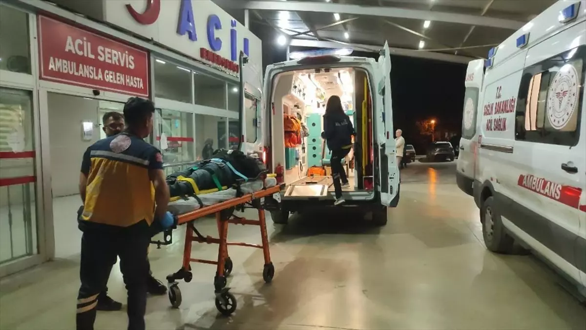 Kozan\'da Motosiklet Kazası: İki Yaralı