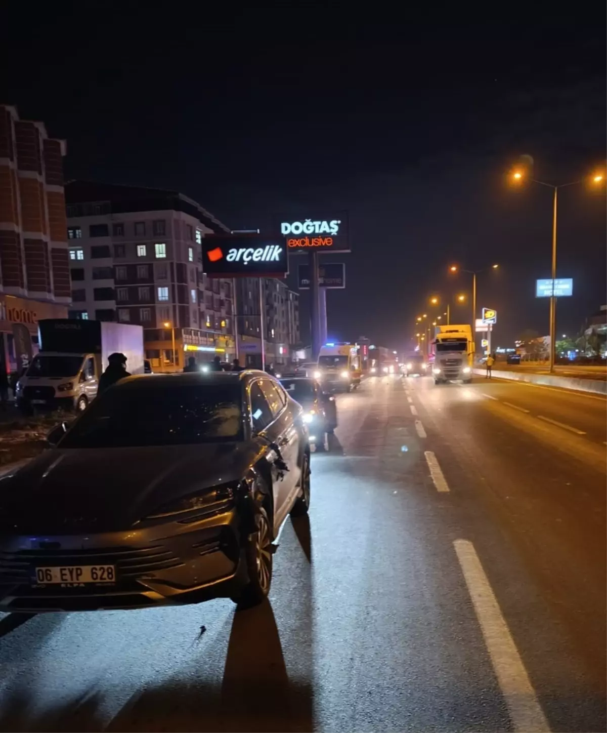 Ağrı\'da kaza: Bir kadın hayatını kaybetti