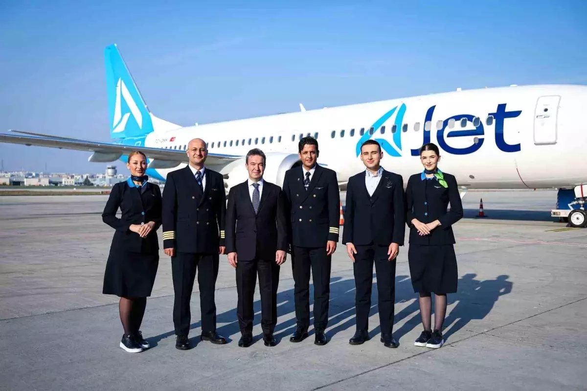 AJet, Yeni Boeing 737-8 MAX Uçağını Filosuna Ekledi