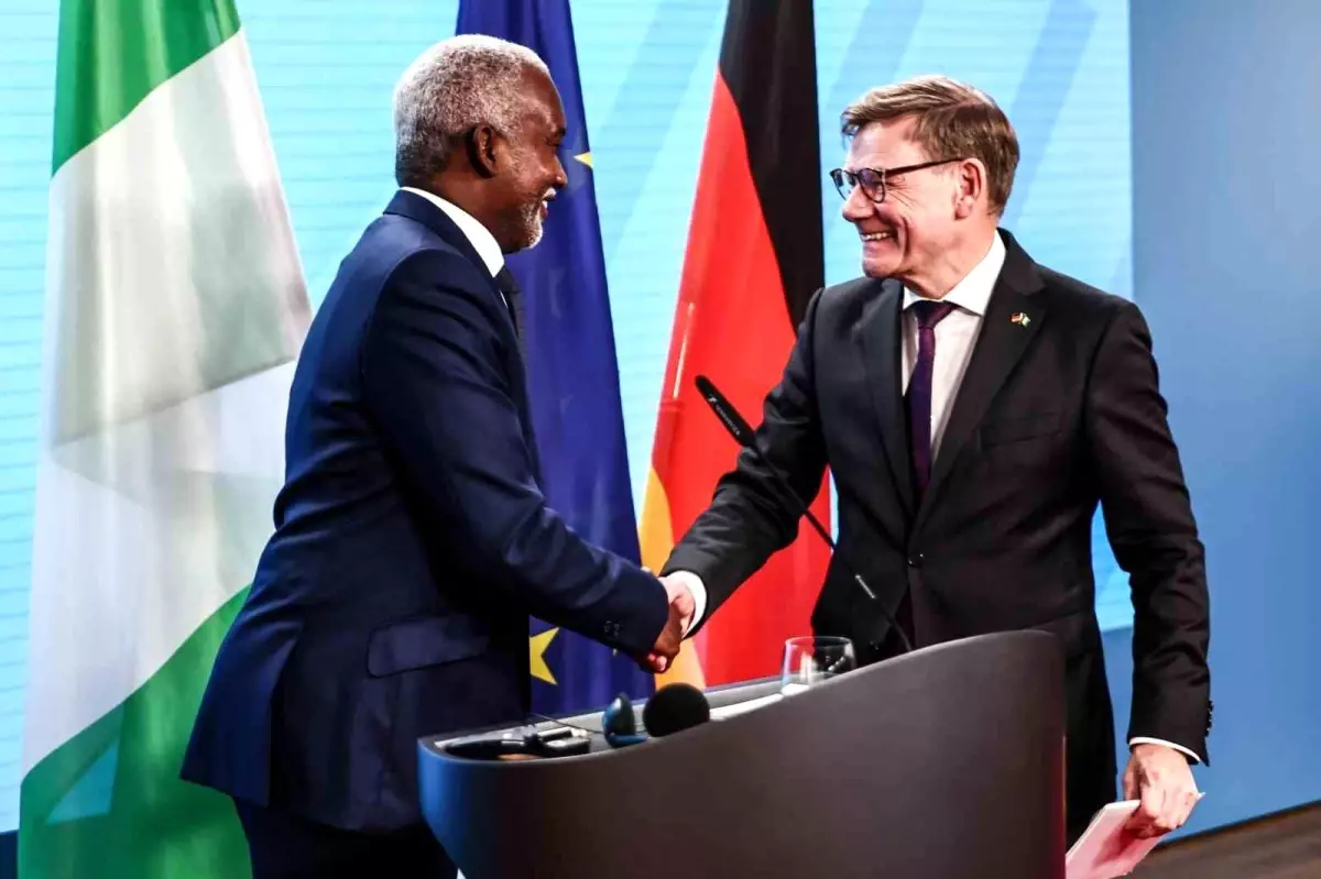 Almanya\'da Suriyelilerin Geri Gönderilmesi Tartışması