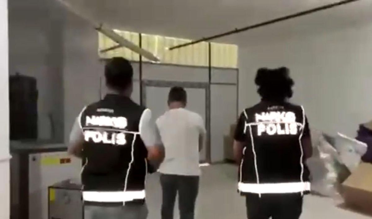 Antalya\'da Uyuşturucu Operasyonu: 1.9 Milyon Hap Ele Geçirildi