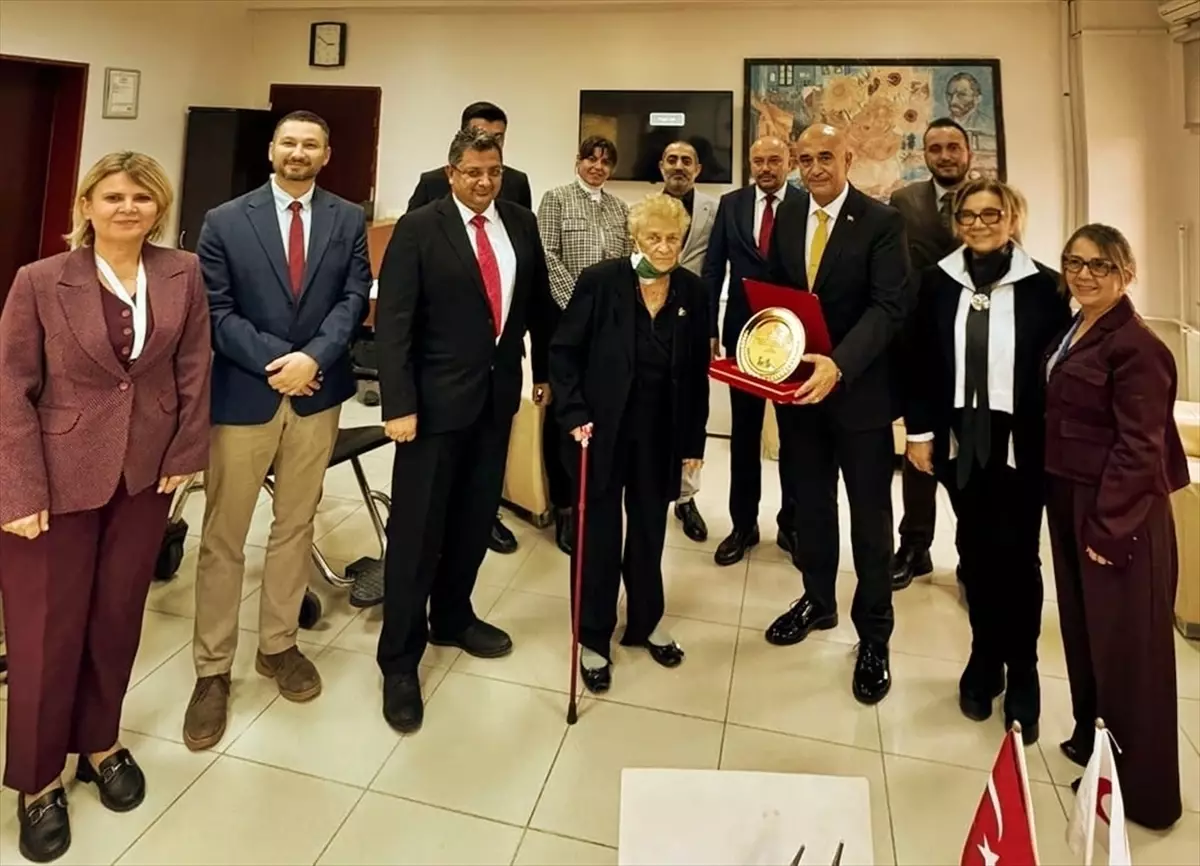 Çanakkale İl Sağlık Müdürü Görgülü\'den Gelibolu Devlet Hastanesi\'ne ziyaret