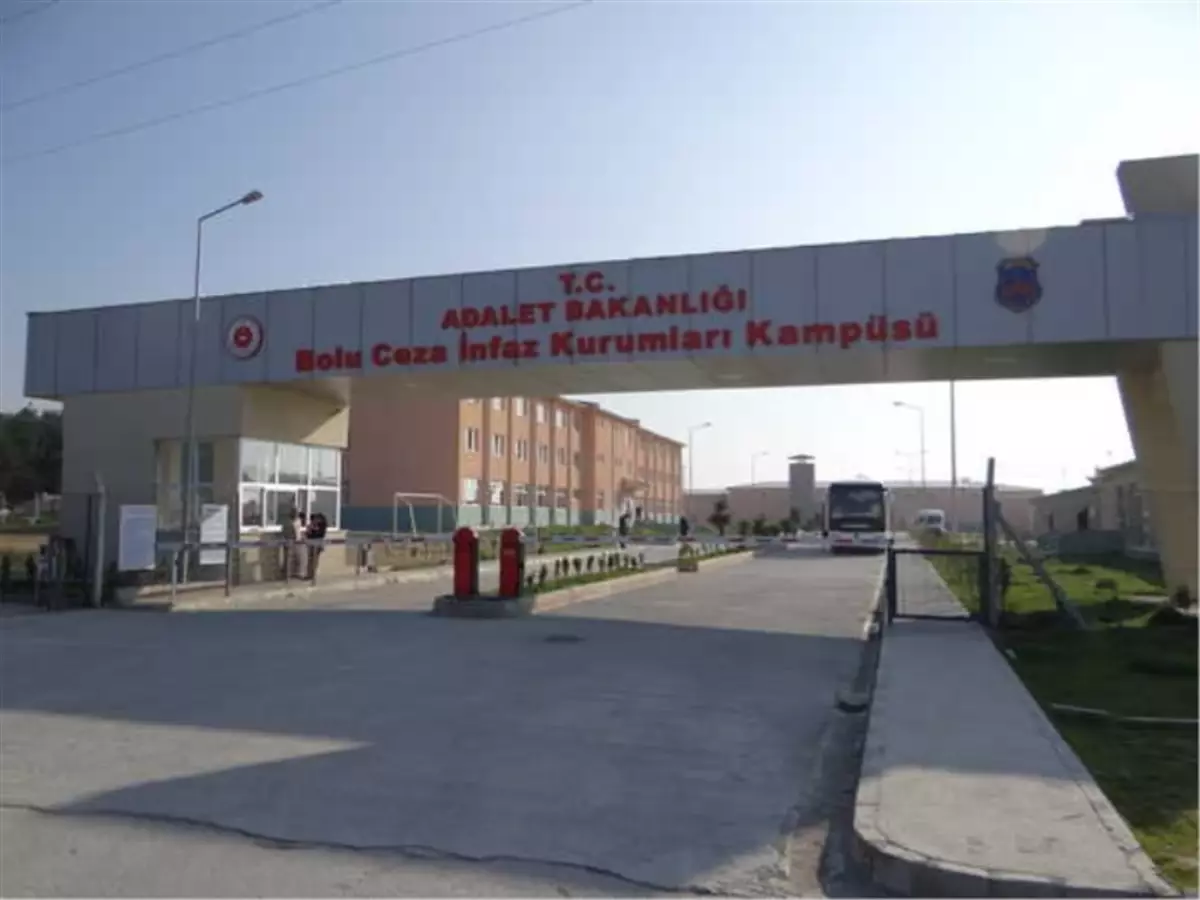 Cezaevinde Kızına Saldıran Baba Tutuklandı