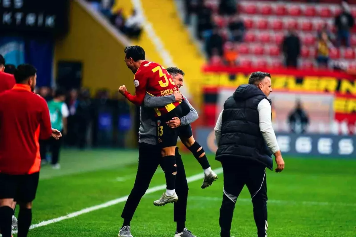 Kayserispor\'un İlk Galibiyeti ve İlk Goller