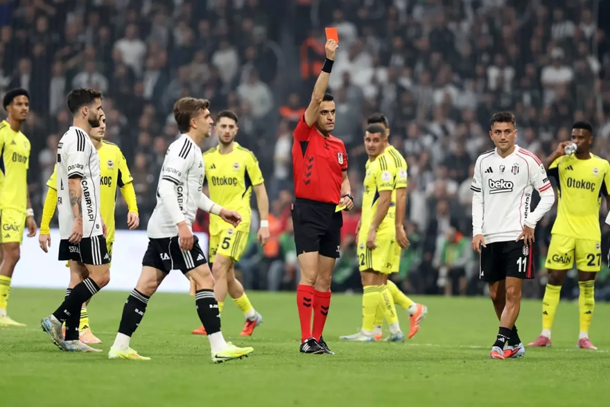 Derbiyi kaybeden Beşiktaş\'ta deprem! Bütün yıldızlar sakatlandı