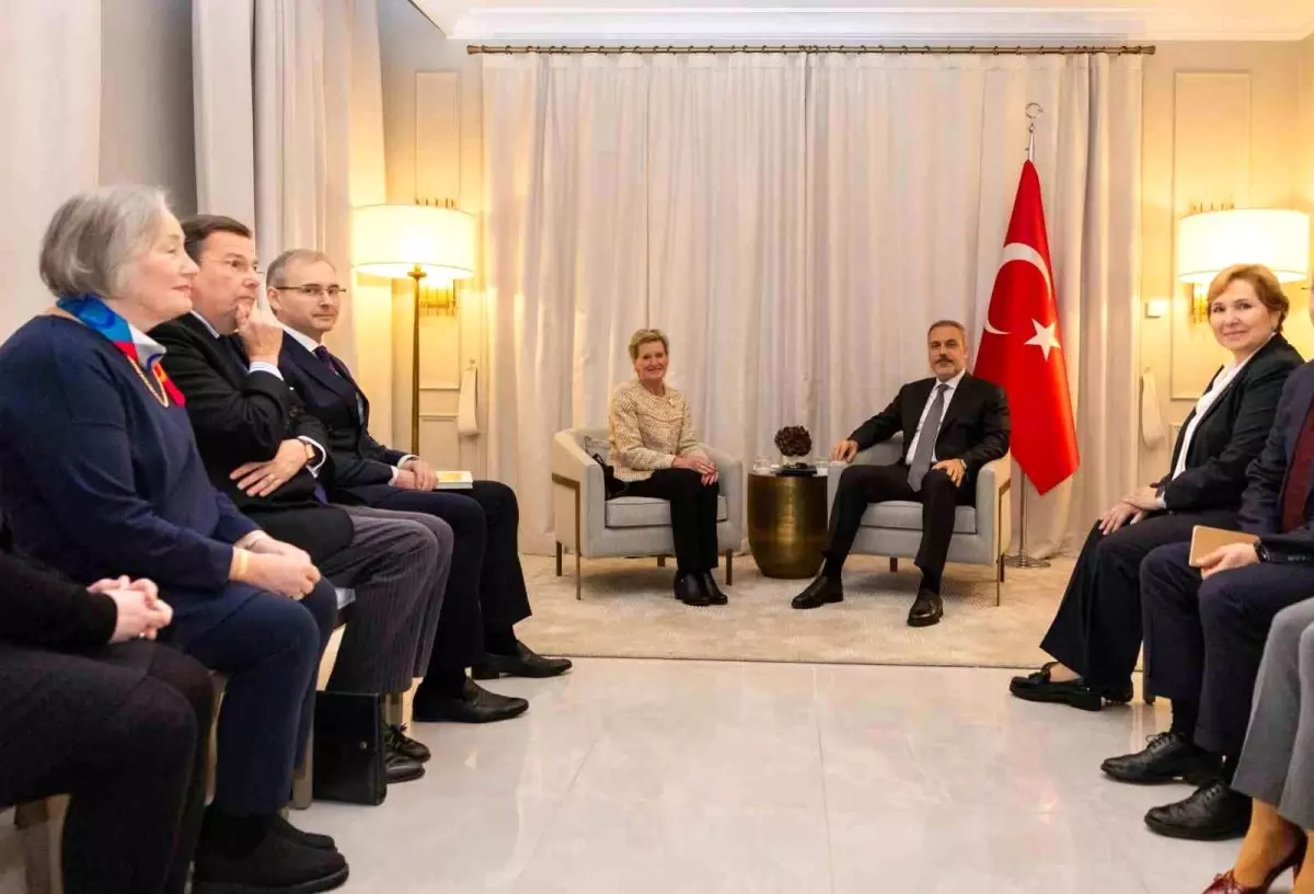 Bakan Fidan Finlandiya\'da