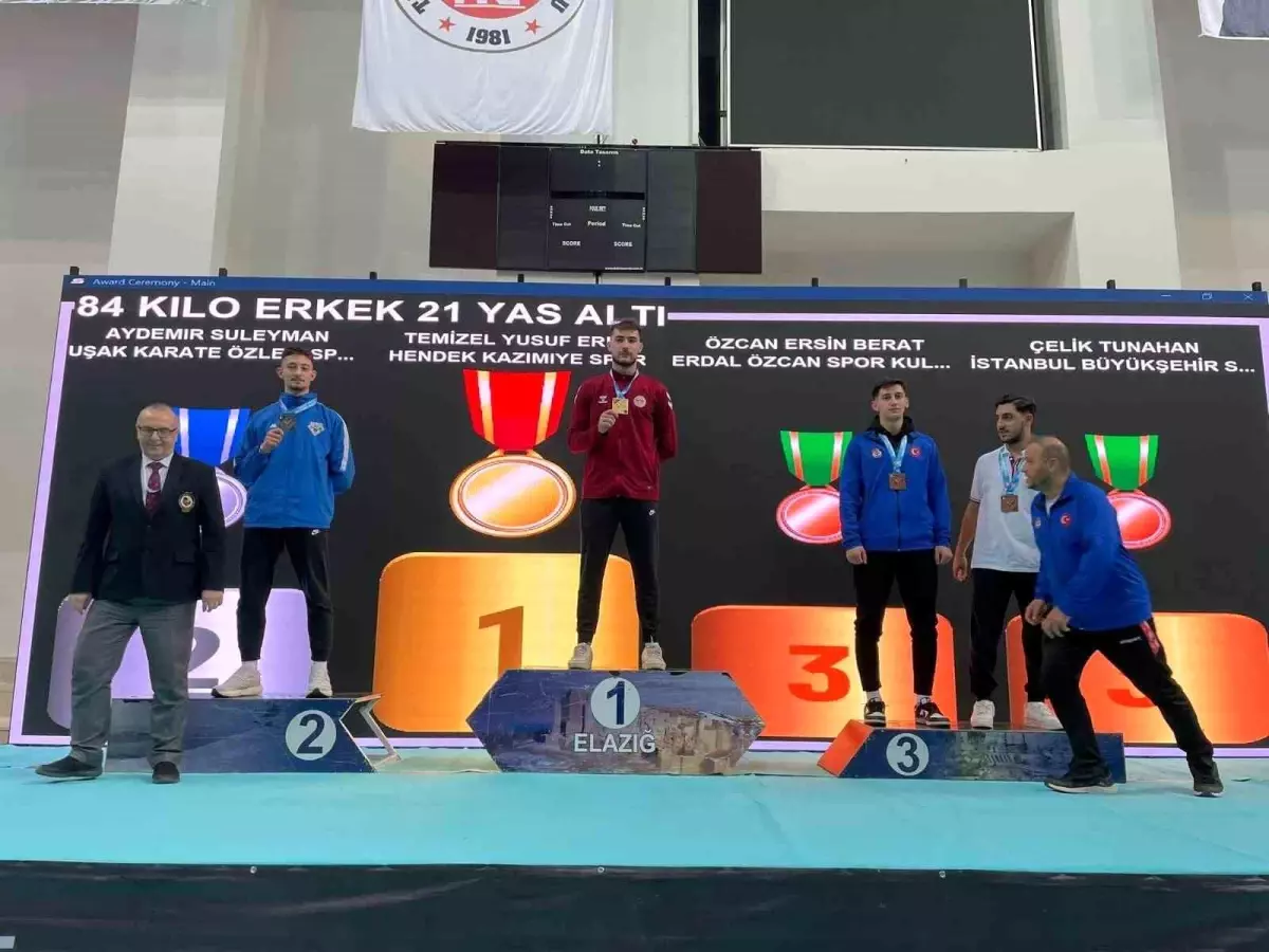 Düzce Üniversitesi\'nden Şampiyonluk