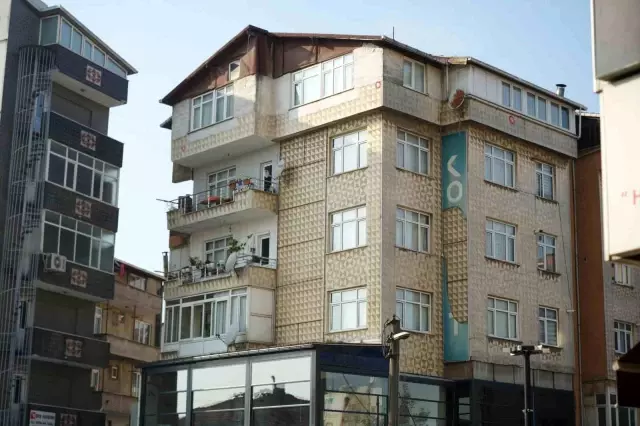 Çöken binada ailesini kaybeden Dilara'ya acı haber verildi