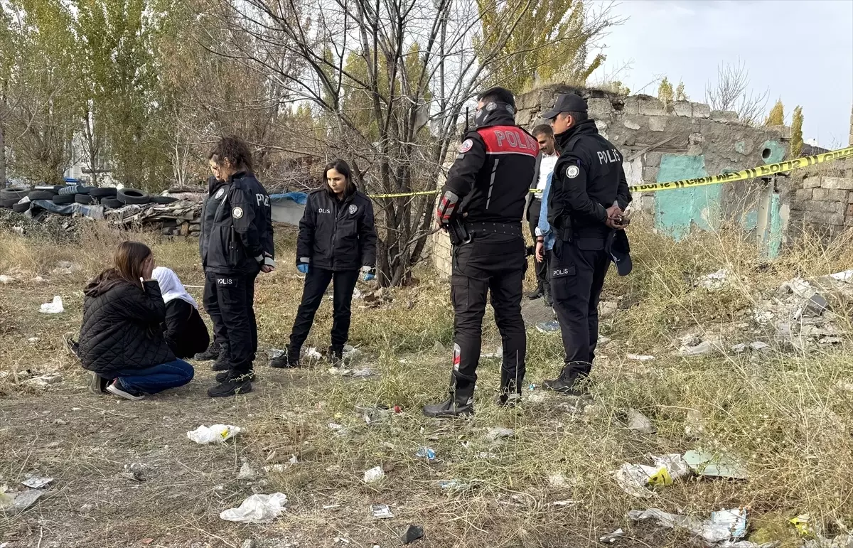 Erzurum\'da Metruk Binada Ölü Bulundu