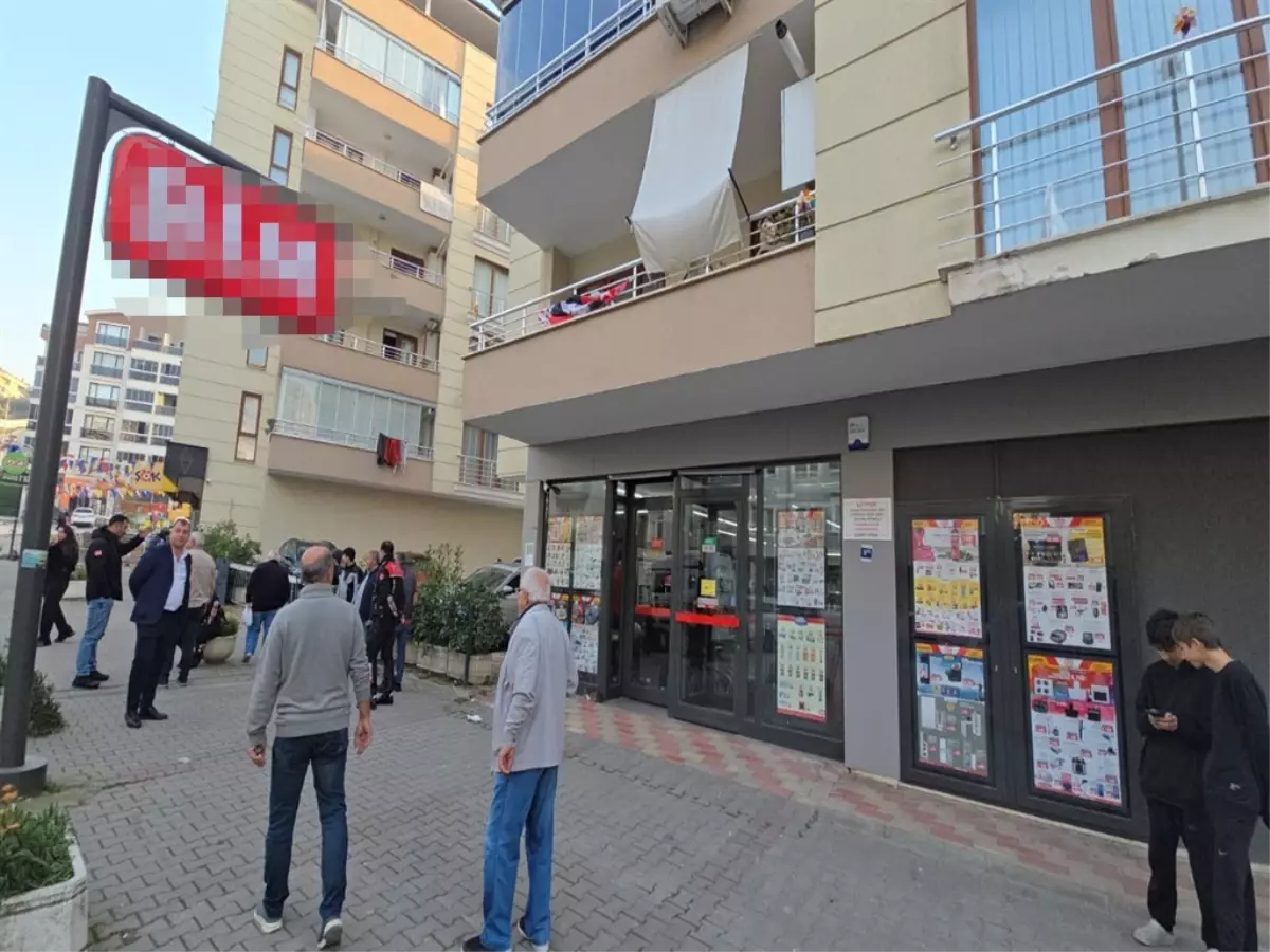 Eski Eş Bıçakla Saldırdı