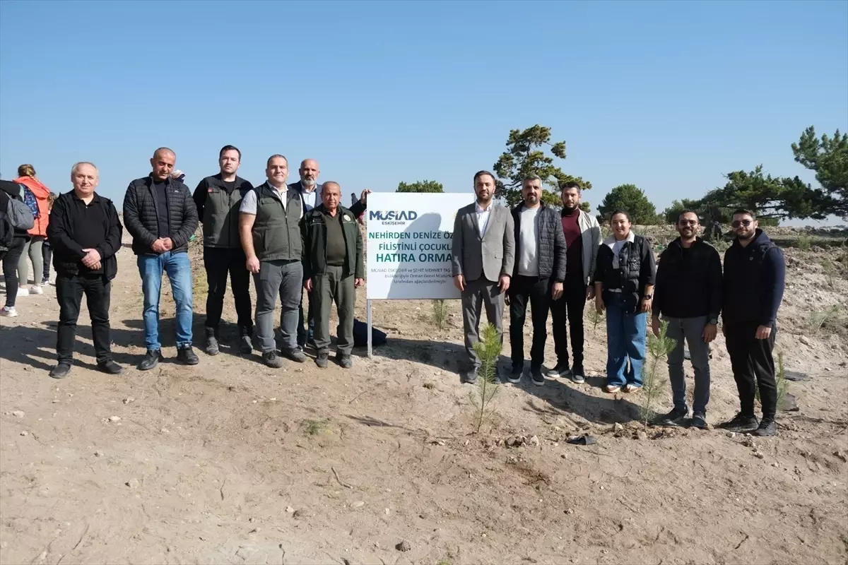 Eskişehir\'de "Nehirden Denize Özgür Filistinli Çocuklar Hatıra Ormanı" oluşturuldu