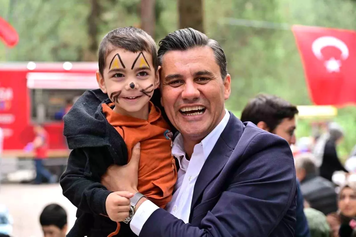 Eski Belediye Başkanı Ferdi Zeyrek\'in Ölümüyle İlgili 10 Şüpheliye Hapis Cezası İstemi