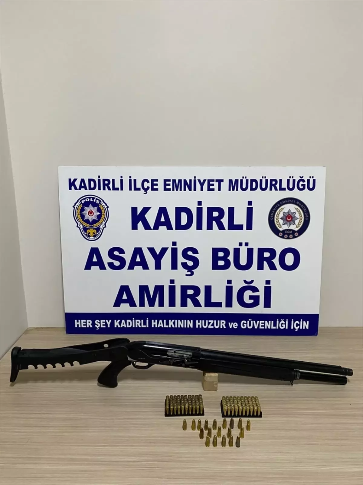 Kadirli\'de Suçlulara Operasyon: 7 Tutuklama