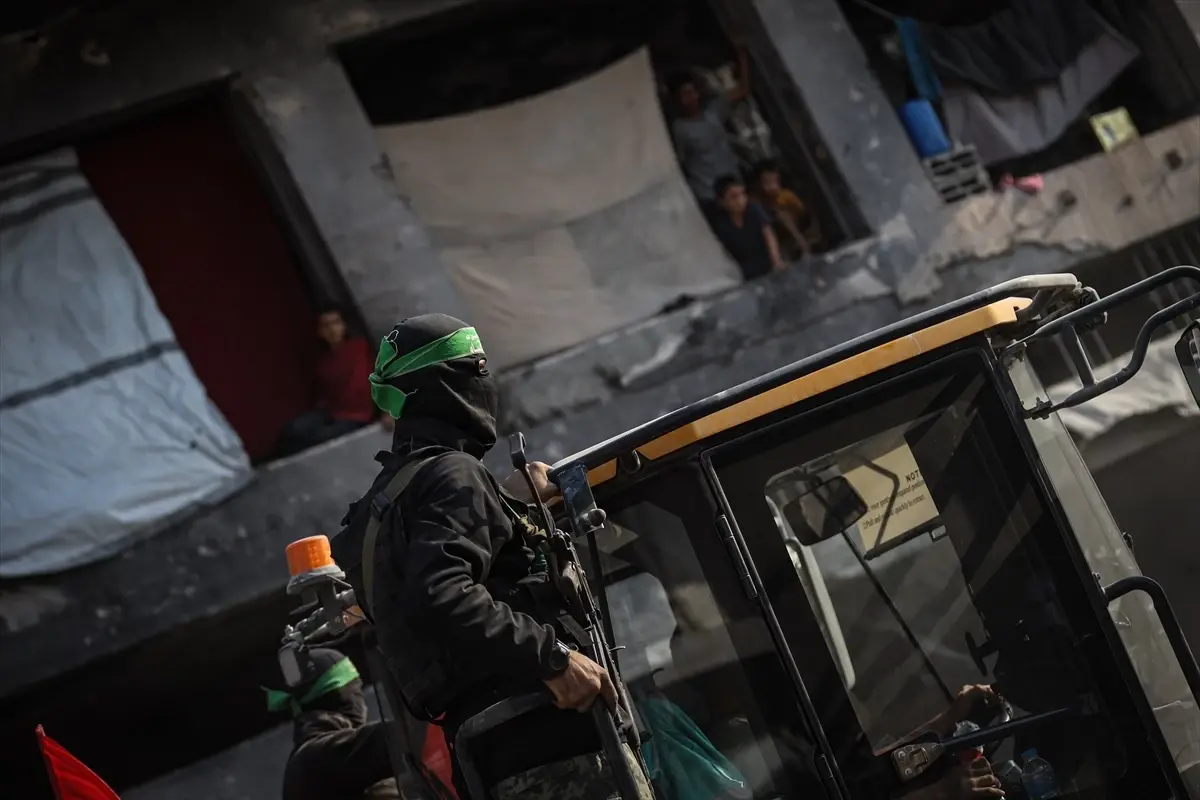 Hamas İzzeddin el-Kassam, İsrailli esir cesedini teslim edecek