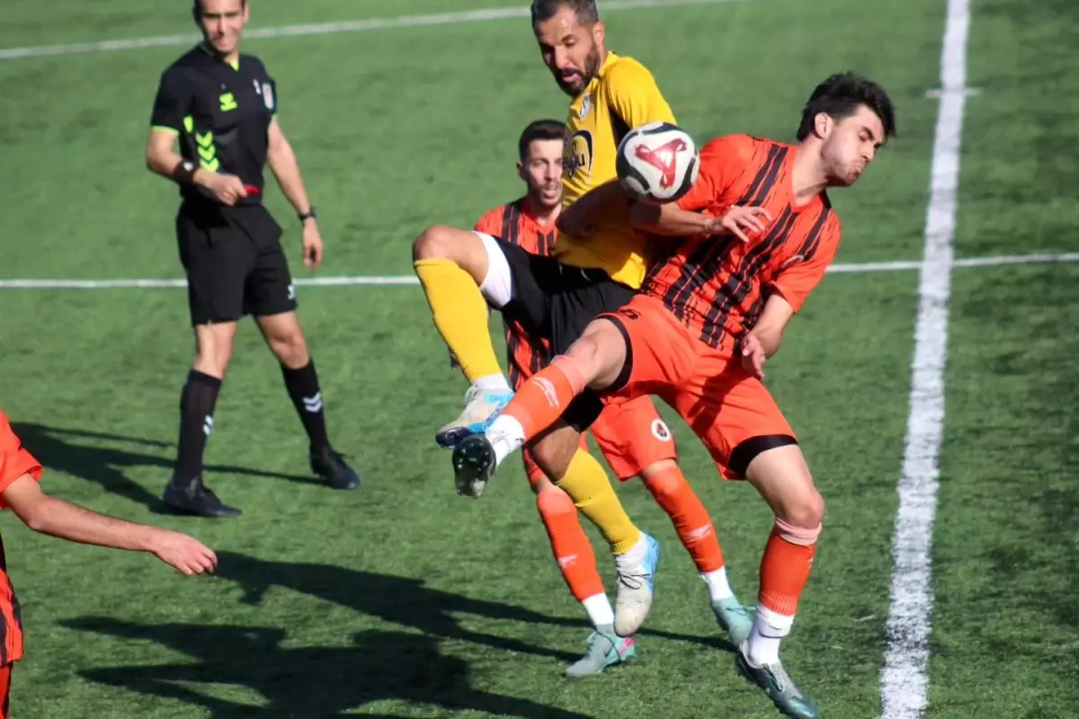 Kocasinan Şimşekspor, Elazığ Yolspor\'u 3-1 Yendi