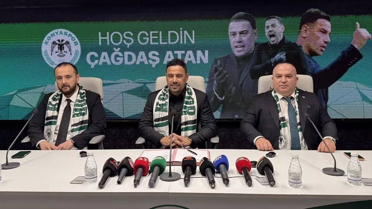 Konyaspor\'da Yeni Dönem: Çağdaş Atan Göreve Başladı