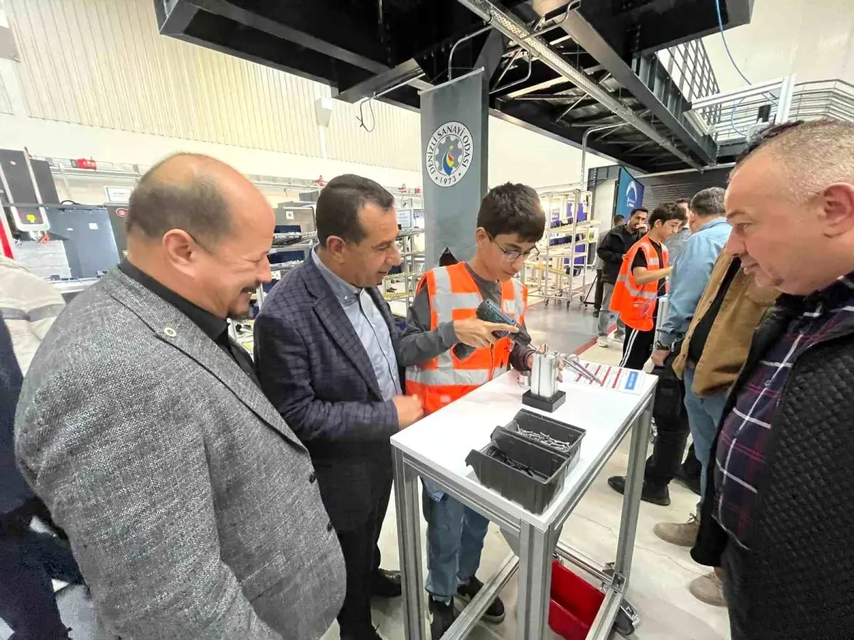 Denizli Model Fabrika\'ya MAKSİAD Ziyareti