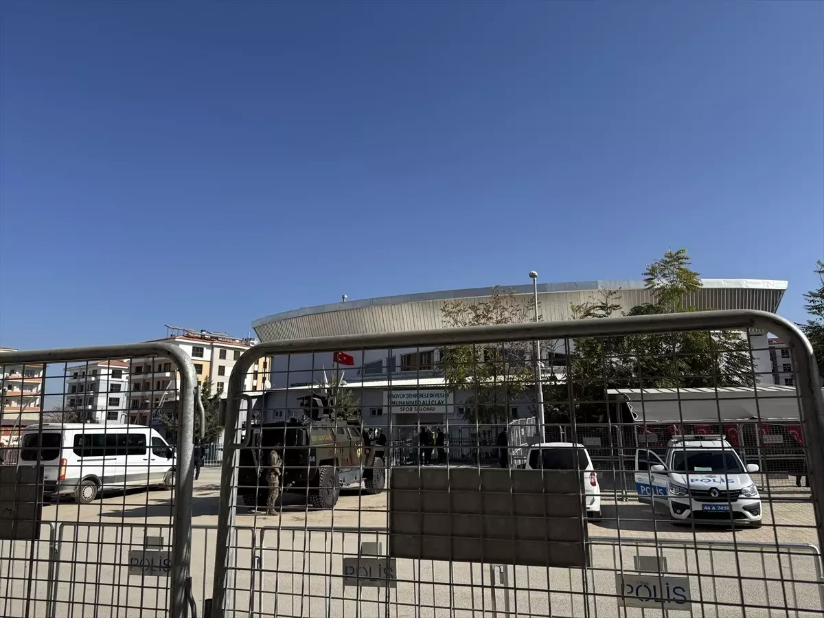 Malatya\'da Suç Örgütü Davasında Duruşmaya Devam