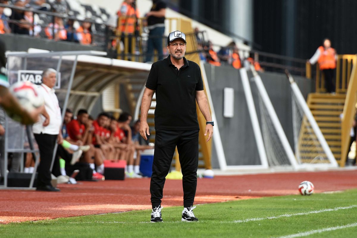 Manisa FK\'da Taşkın\'a Güvenoyu