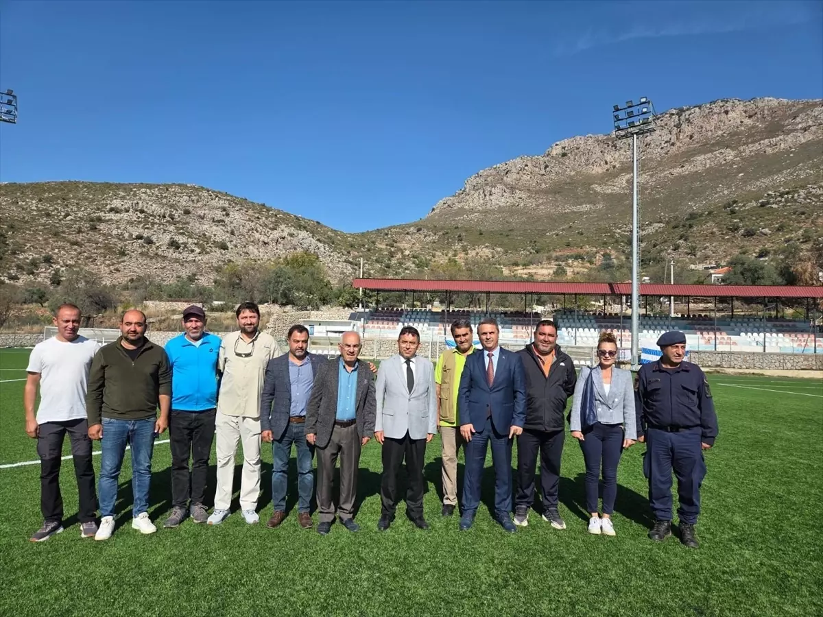 Kaymakam Kaya, Vatandaşlarla Buluştu