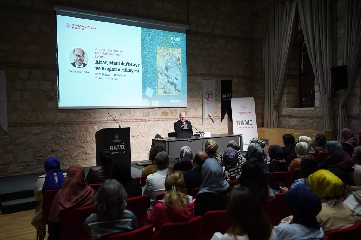 Kütüphanede Klasikler Üzerine Söyleşi Dizisi Başladı