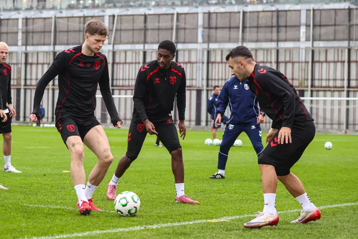 Samsunspor Hamrun Spartans Maçına Hazırlanıyor