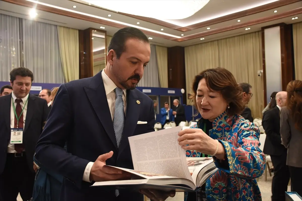 Semerkant\'ta, 15 Aralık\'ın "Dünya Türk Dili Ailesi Günü" ilan edilmesiyle ilgili etkinlik yapıldı