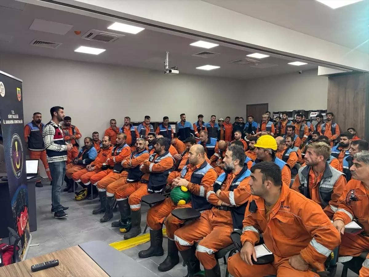 Siirt\'te Siber Farkındalık Eğitimi