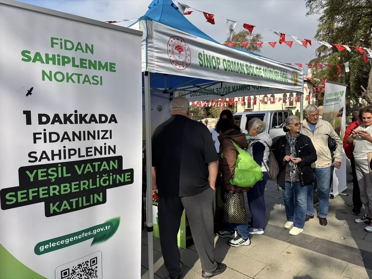 Sinop\'ta Fidan Dağıtımı Yapıldı