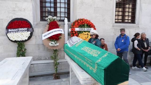 Türk sanat müziği ustası Süheyla Altmışdört son yolculuğuna uğurlandı Türk sanat müziği ustası Süheyla Altmışdört son yolculuğuna uğurlandı